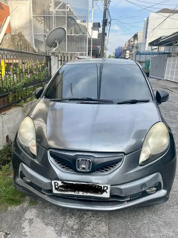 Honda Brio Satya (2014)