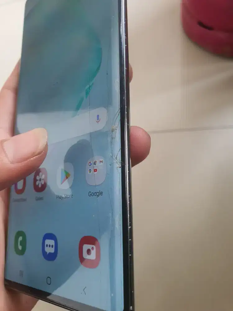 Samsung Note 10 Plus minus