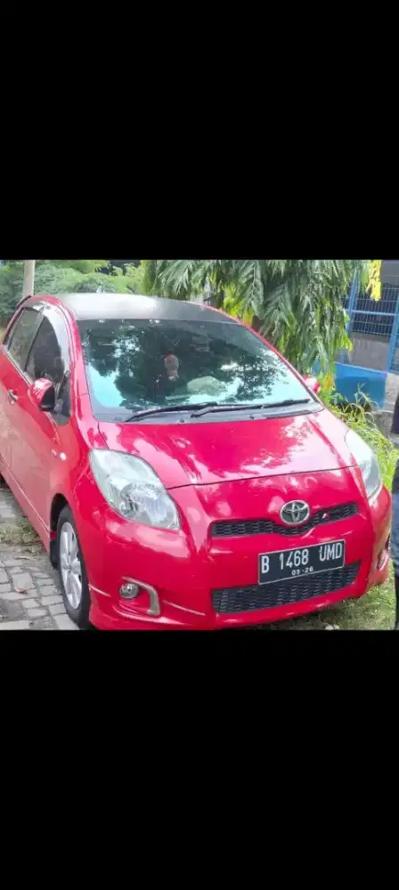 Toyota Yaris E matic 2013 low km 60rb