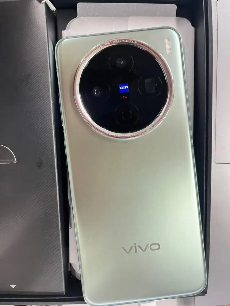 Vivo X200 12/256GB Masih Garansi!!!
