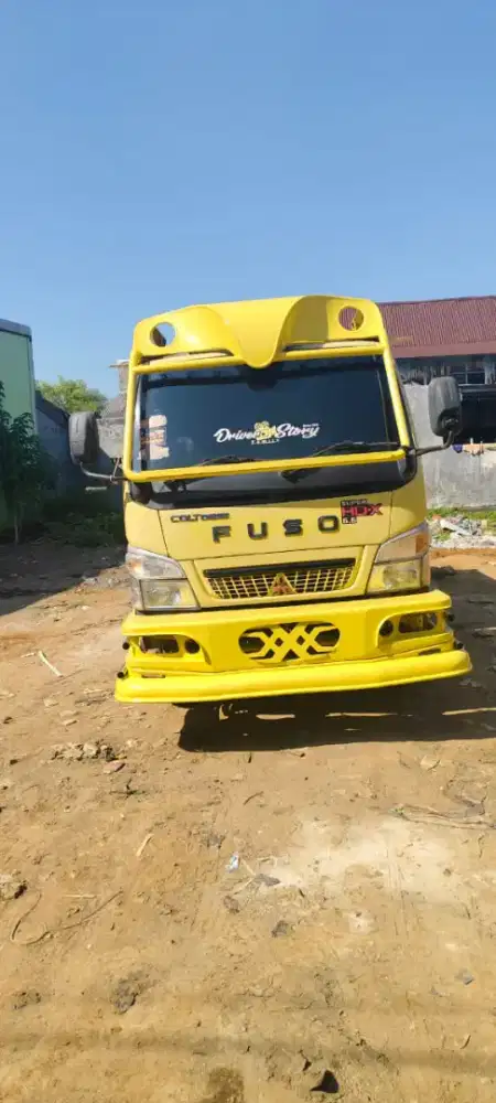 Mitsubishi Canter Super HD Dump siap pakai