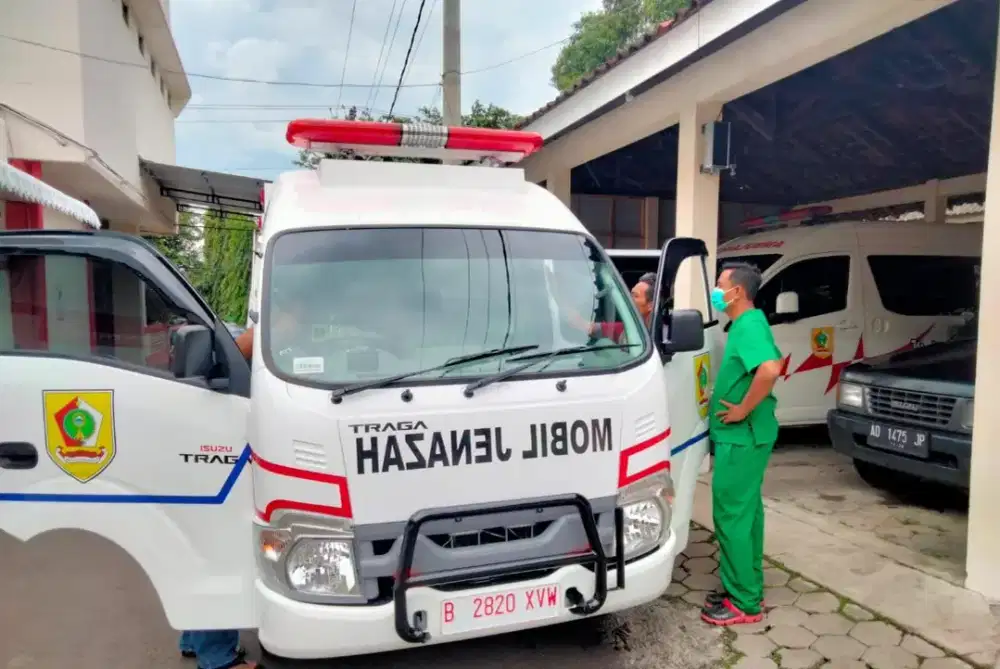 Ambulans ambulance pasien dan jenazah