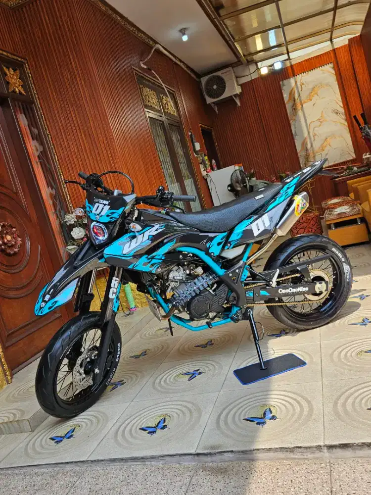 Yamaha Wr155 MODIF SUPERMOTO! LOW KM & PART'S ORI ADA