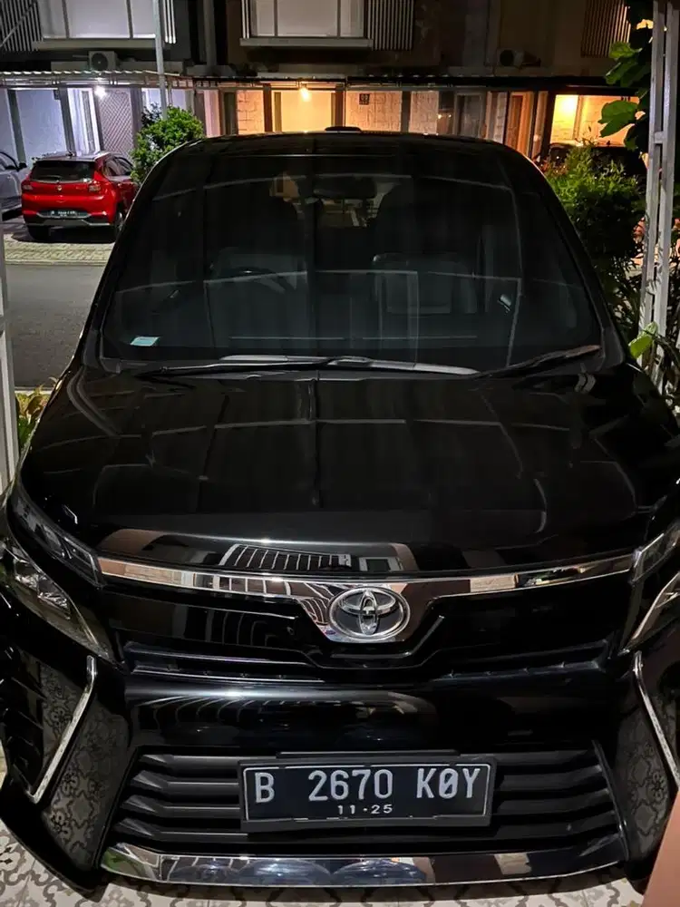 Toyota Voxy 2019 Bensin