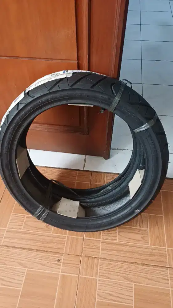 Ban motor Depan dan belakang