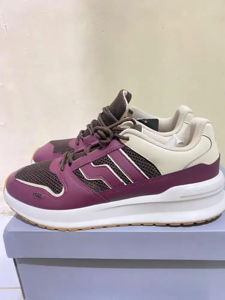 Piero joger 24 burgundy