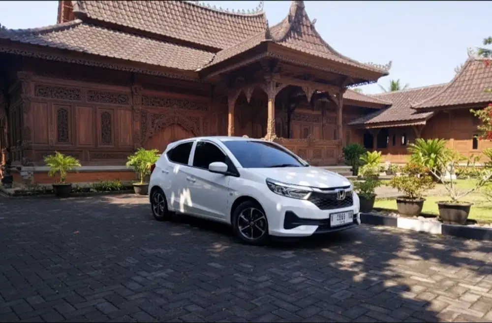 Honda Brio tipe E th 2024