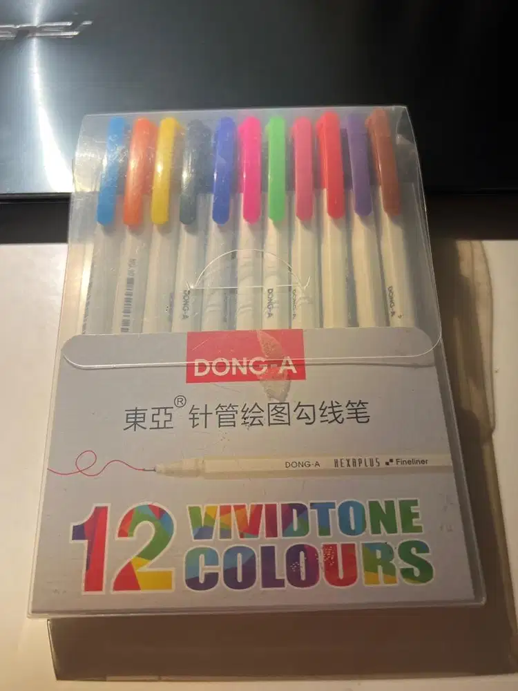 Dong A Marker 12 Vivid Tone Colours