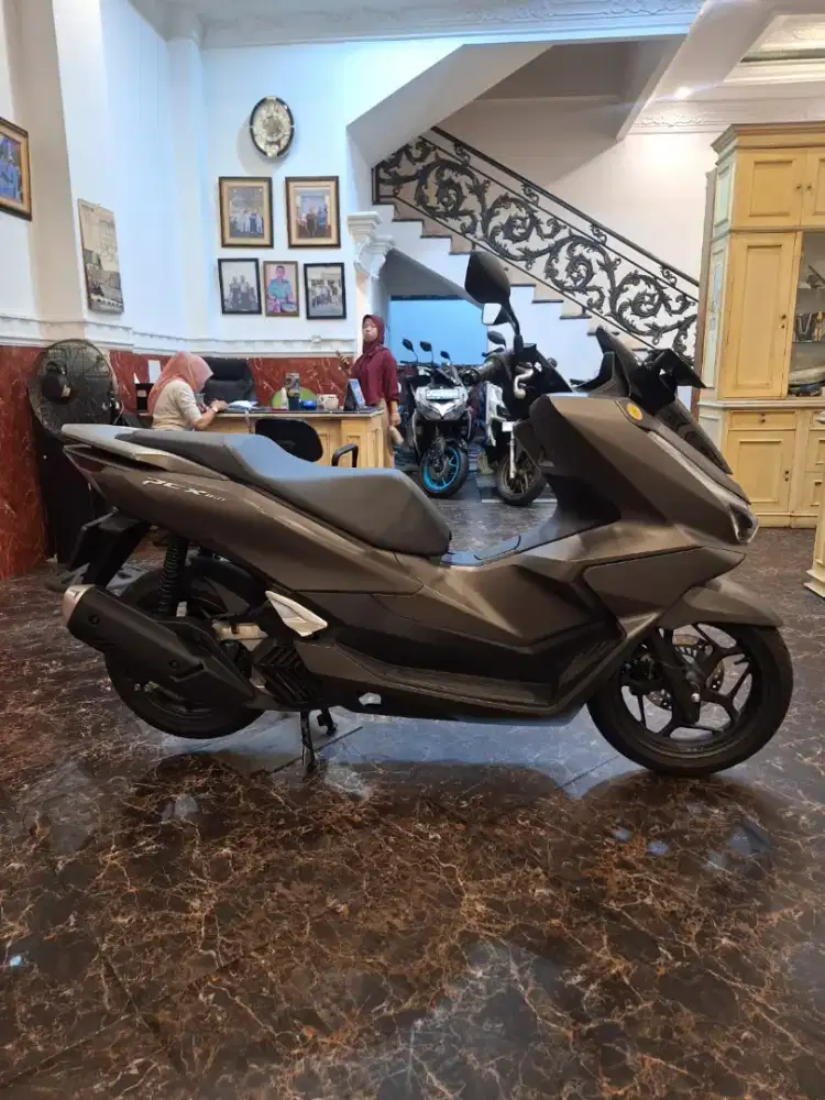 HUB KOM DP 1 JT PROMO PCX 160 2025 MOTOR MULUS KAYA BARU KM RENDAH