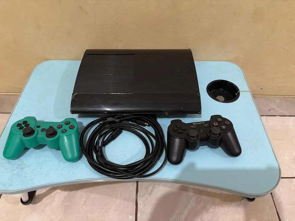 Sony PS3 super slim