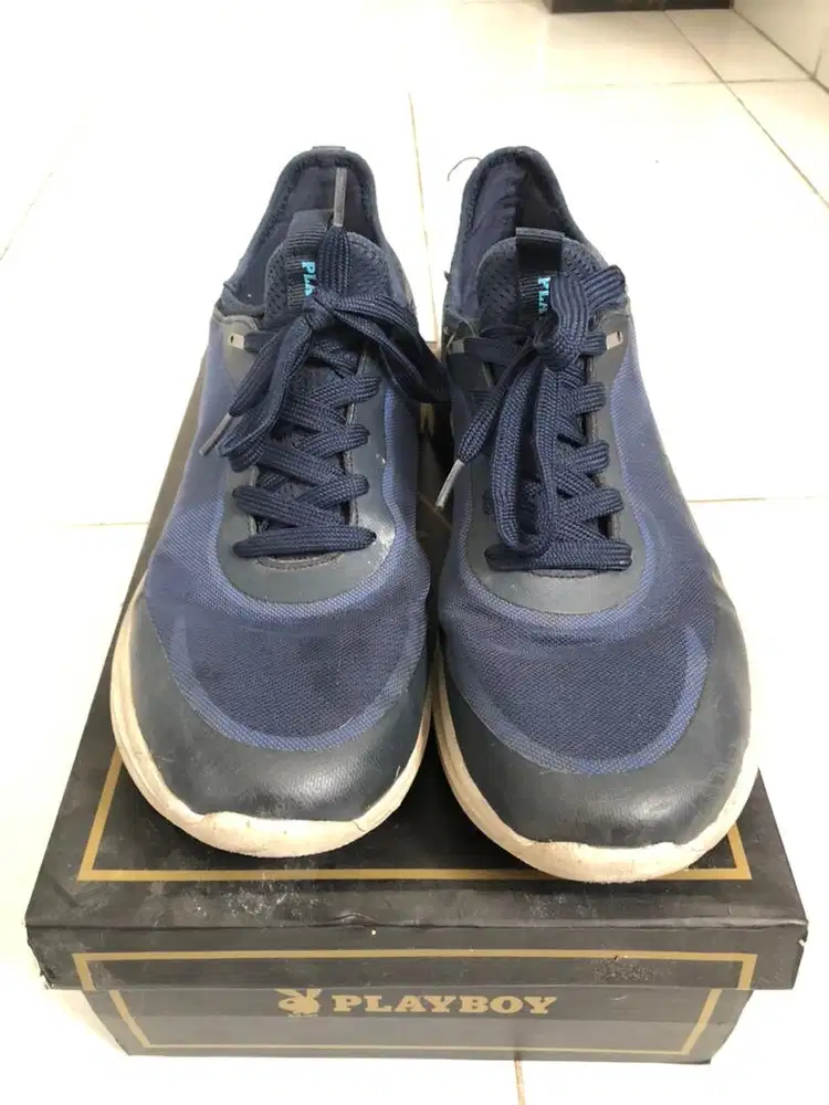 Sepatu Casual Playboy