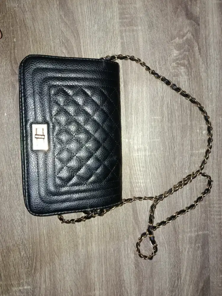 Tas Pesta Sling Bag No Brand