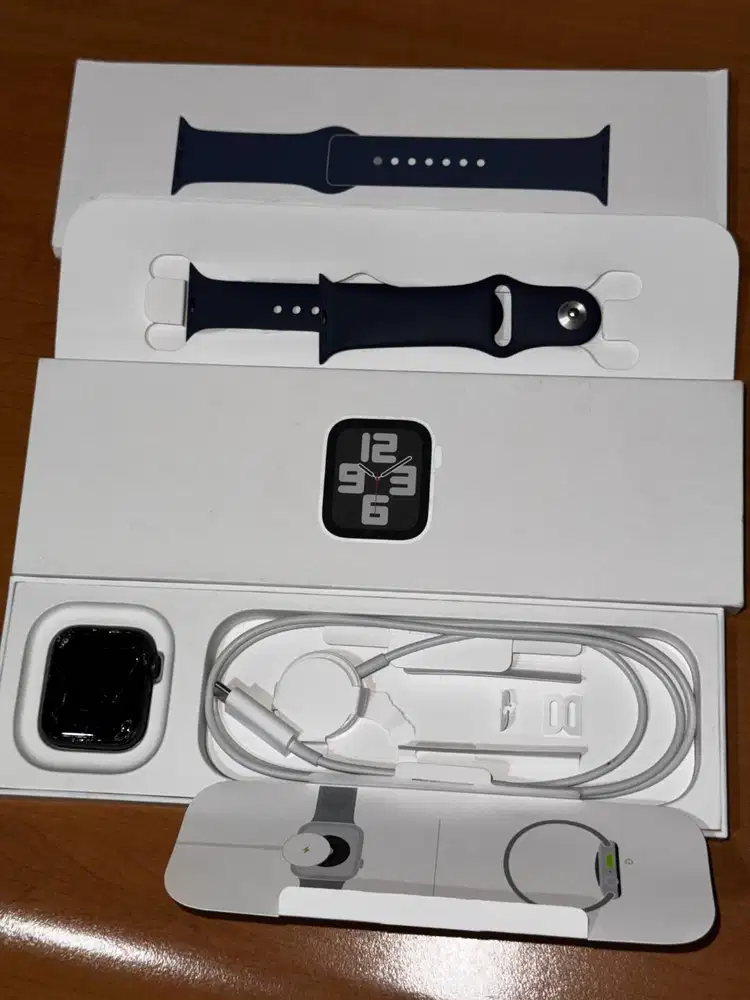 Apple Watch SE 40mm GPS Black - Fullset 95% BH