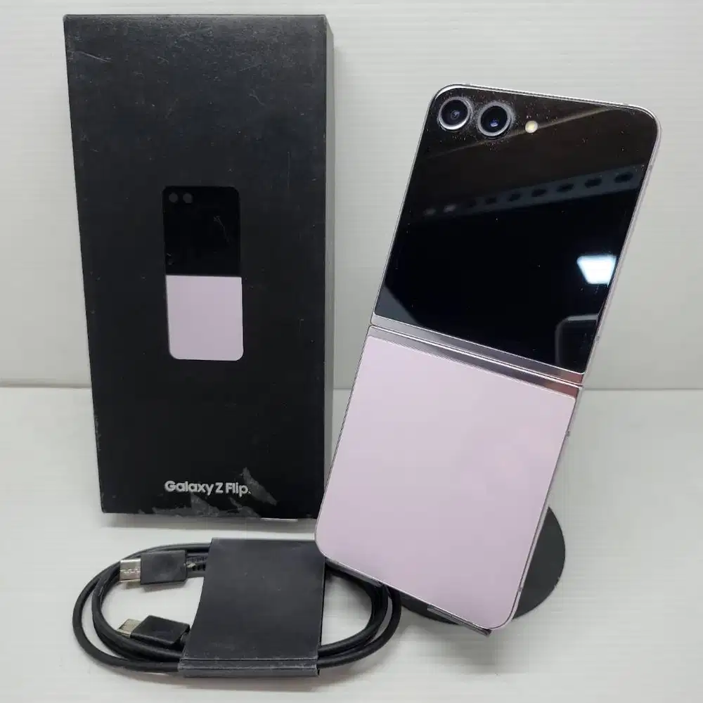 HOT ITEM SAMSUNG GALAXY Z FLIP 5 5G 8/256 LAVENDER MULUS