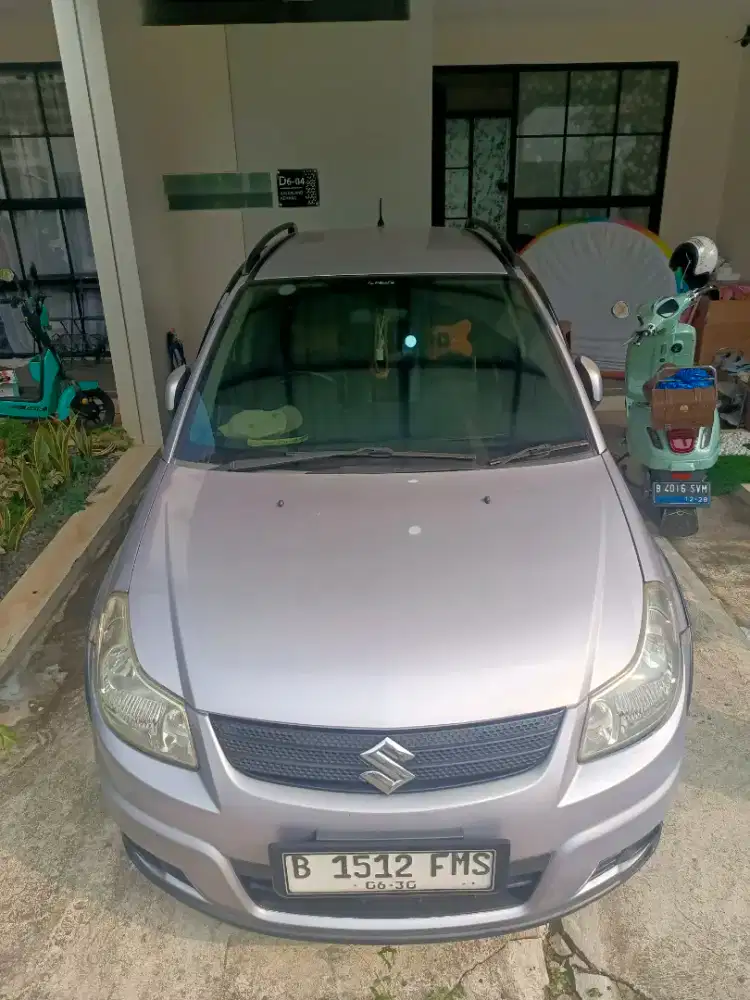 Jual Suzuki SX4 X-Over AT 2008