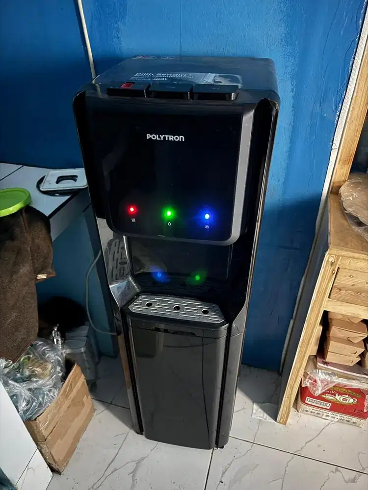 Dispenser Galon Bawah Polytron irit listrik