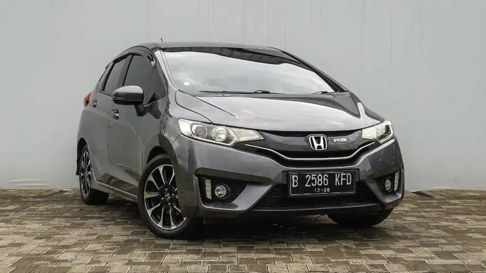 honda Jazz RS at 2016 km 66 rb asli