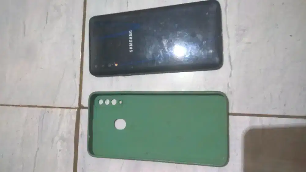 Samsu a30s ram 3 batangan mines lcd ngangkat pojok kiri atas tompel