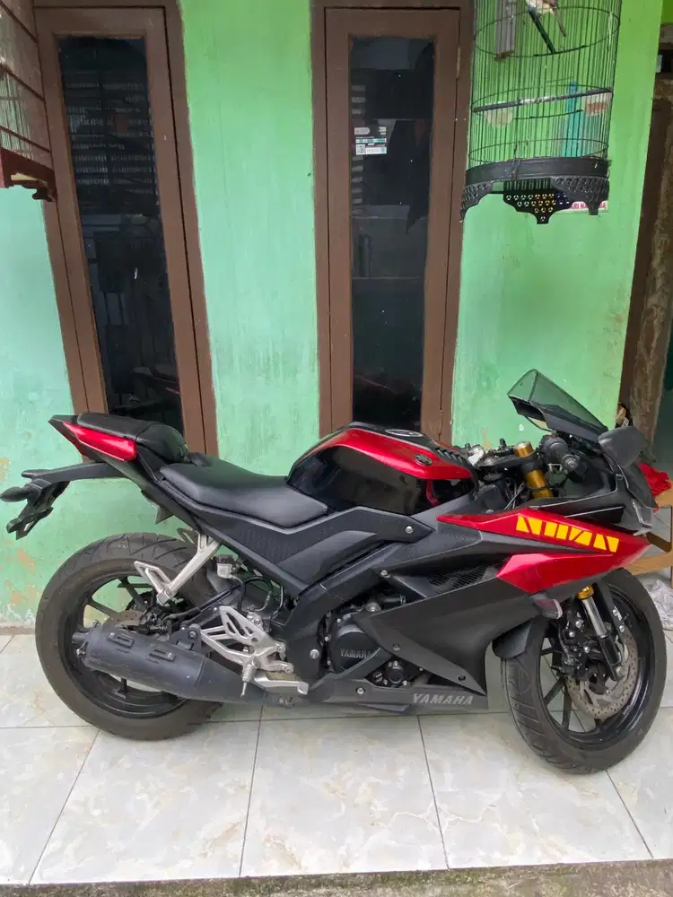 R15 V3 2021 km 7000