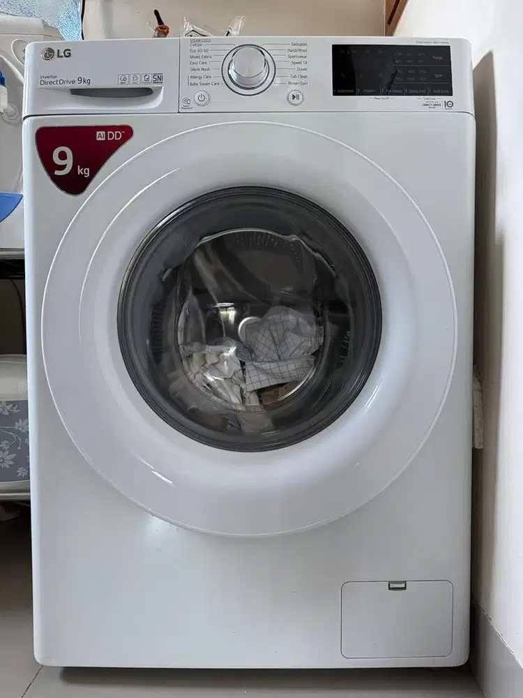 mesin cuci LG 9 kg front loading second