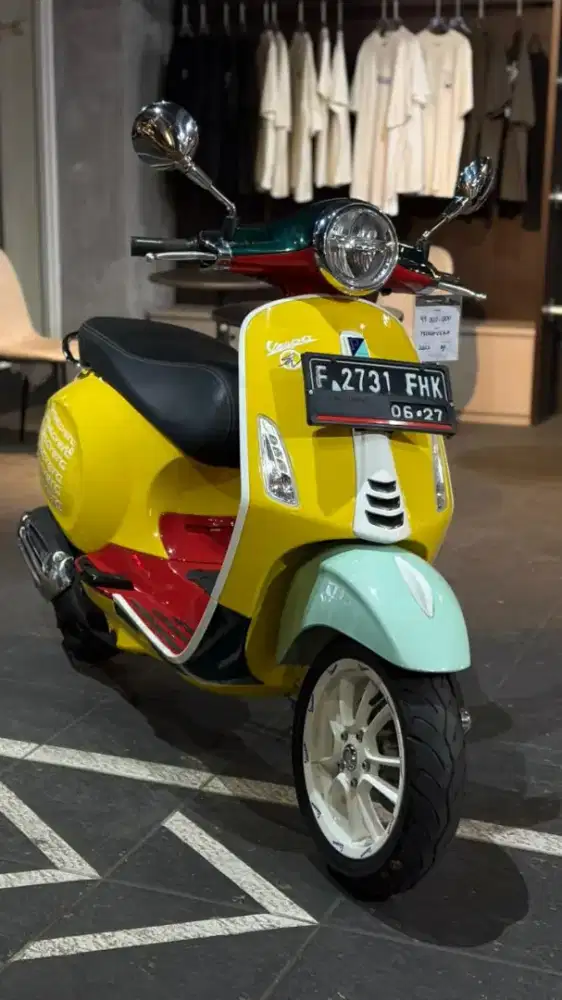 PIAGGIO VESPA MATIC PRIMAVERA 150 LOOKS LIKE SEAN WITHERSPOON 2022