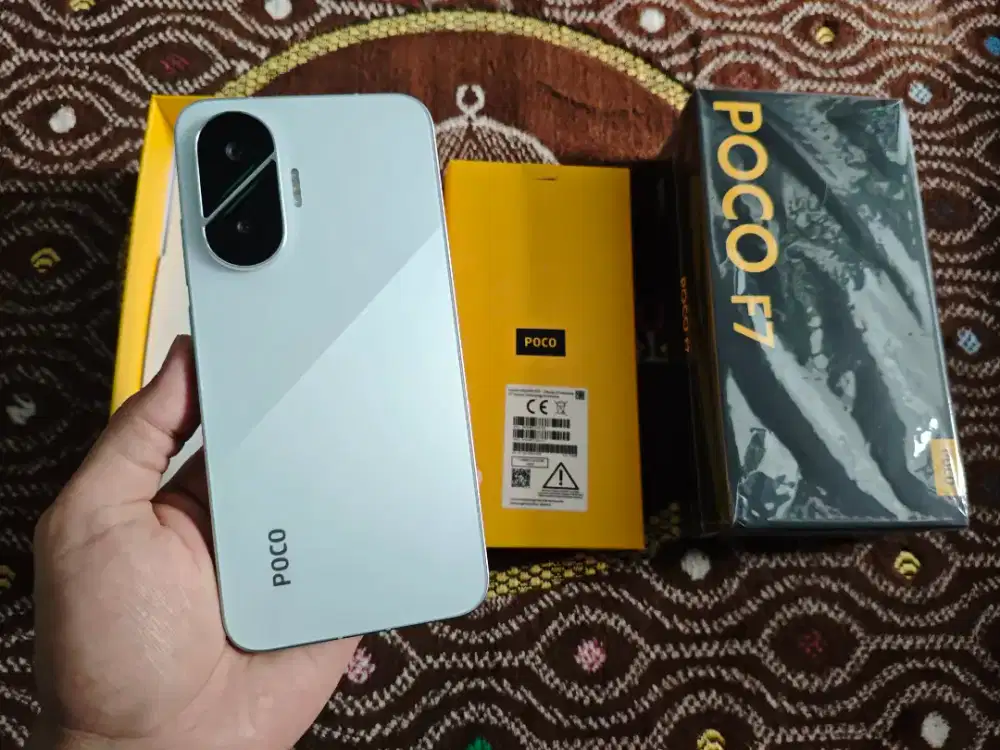 Poco F7 White Putih Ram 12GB - 512GB Fullset Mulus