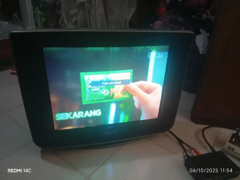 Tv Samsung 21 inci layar datar