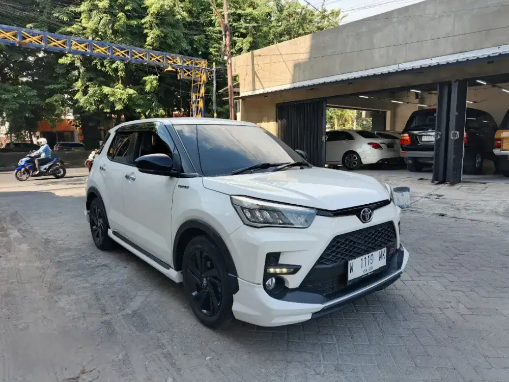 TOYOTA RAIZE 1.0 GR Sport a/t 2022