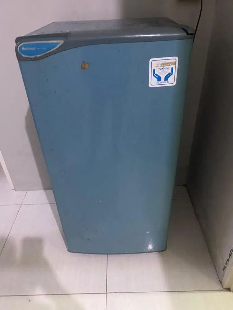 Kulkas bekas jual murah