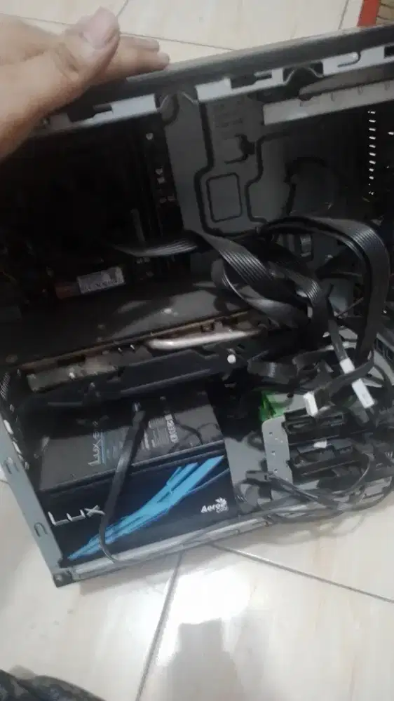 PC MONITOR GAMING KEYBOARD DLL LENGKAP