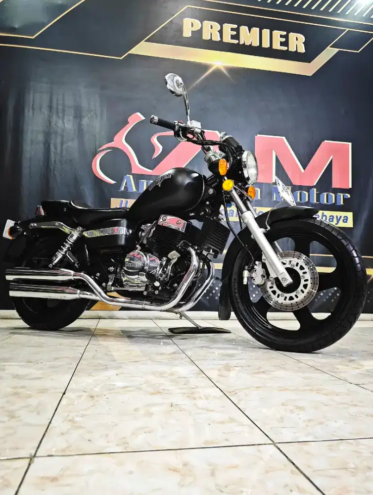 Benelli PE250cc 2cilinder Gahar maco supr black.Anugerah motor rungkut