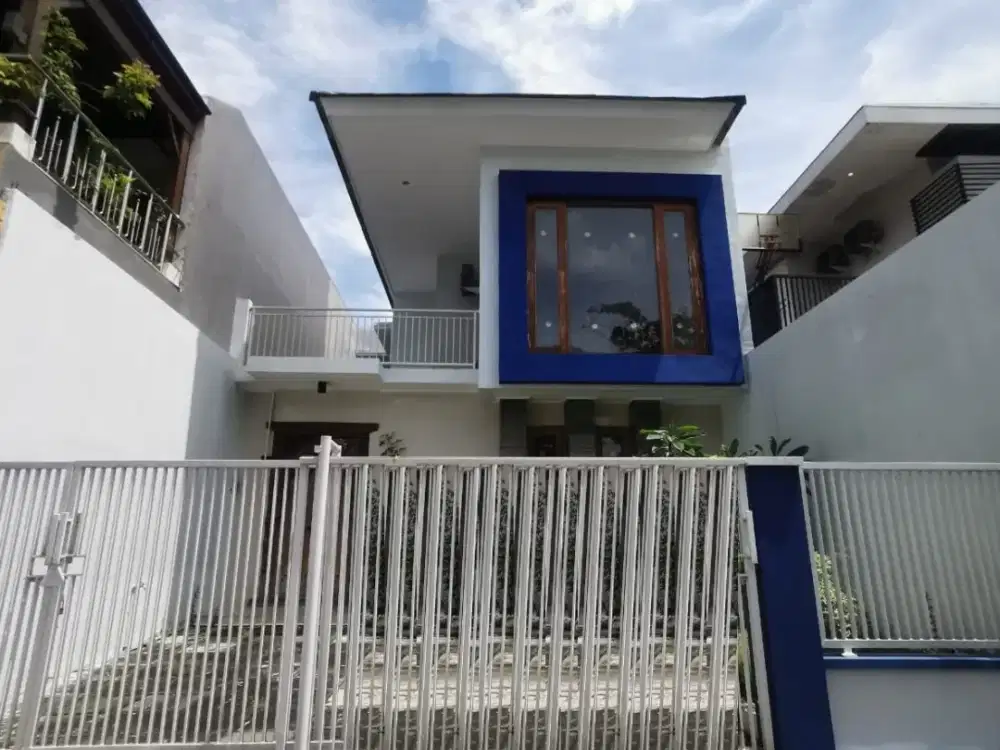 RUMAH MEWAH ELIT GAYUNGSARI