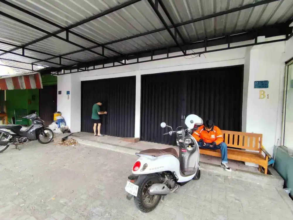 Ruko / Ruang Usaha Strategis Di Jl. Kaliurang KM 7 Dekat UGM