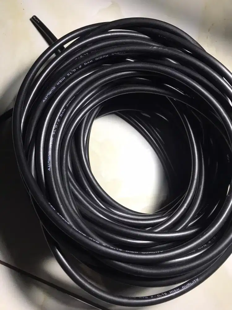 Kabel Audio Panjang