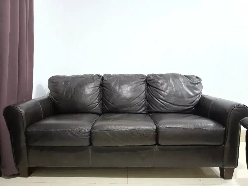 Sofa Ashley Mewah