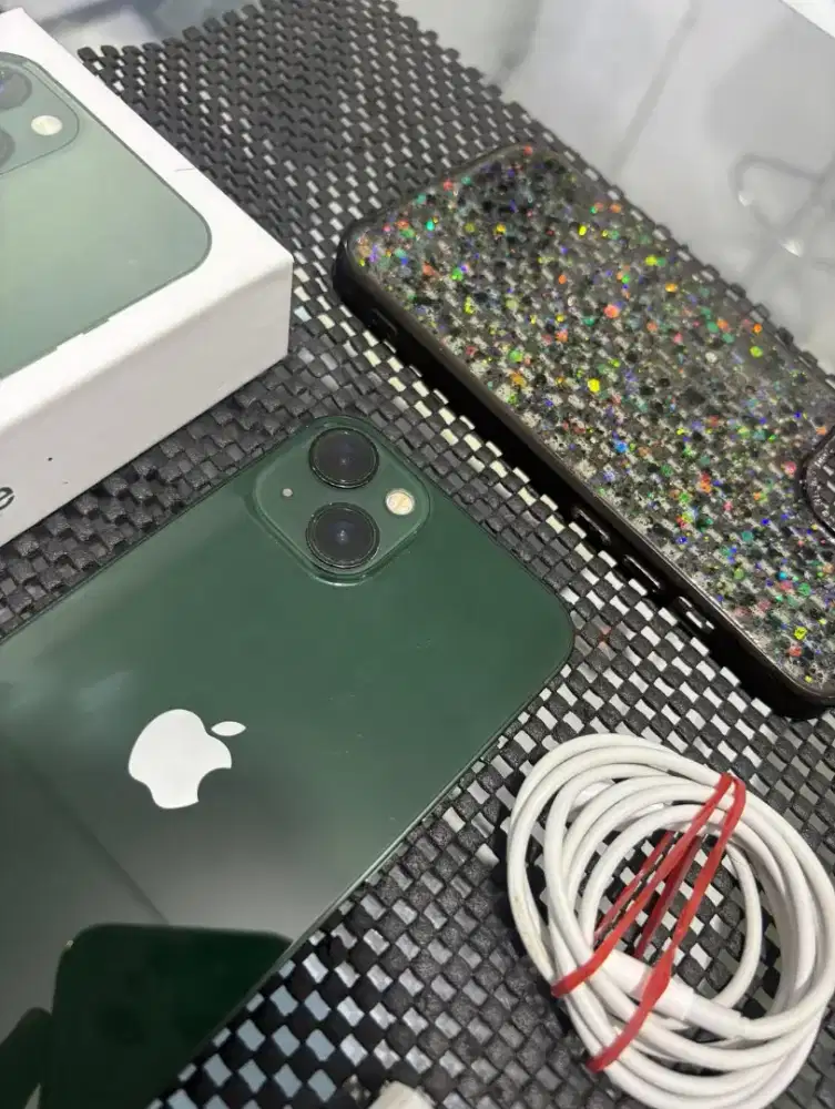 iPhone 13 128GB Midnight Mulus BH 95% –Cicilan Paylater
‎Mulai 600rb