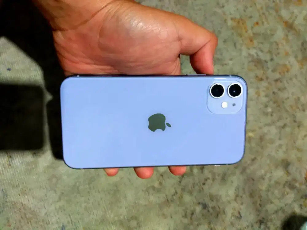 Jual iphone 11 64gb purple