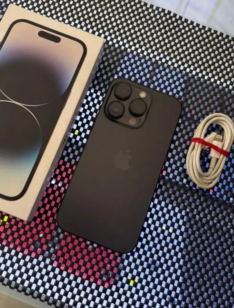 iPhone 14 Pro Black Mulus  BH 95% –Bisa Cicilan&Paylater Mulai 900rb