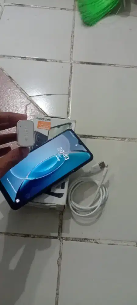 Samsung a12 ram 4 internal  128