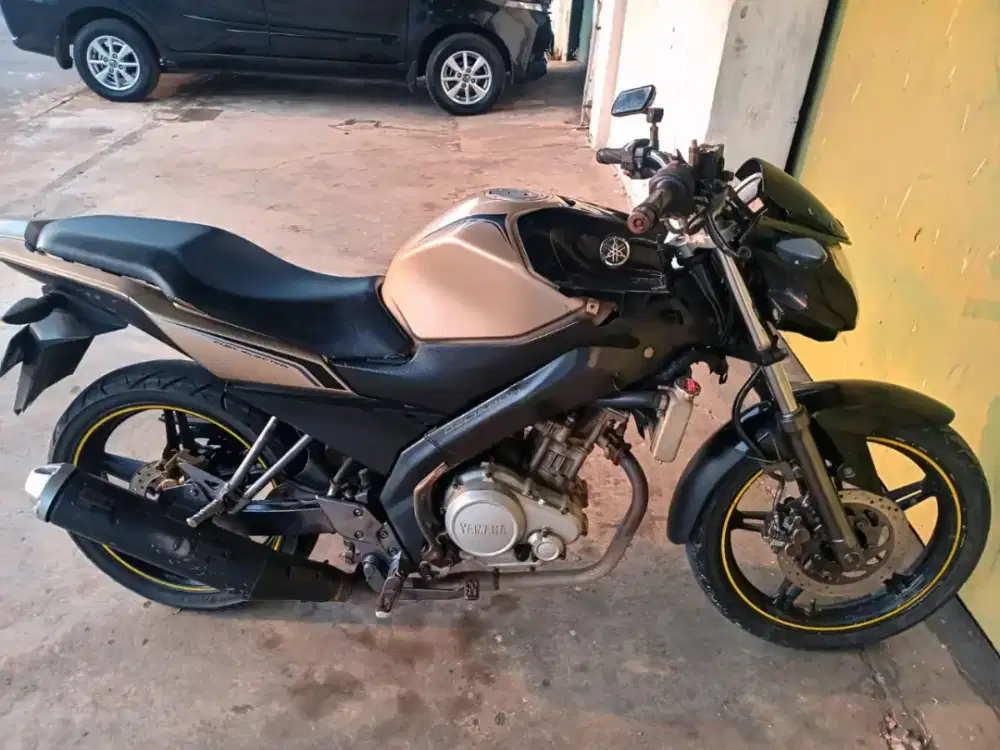 Motor yamaha vixion