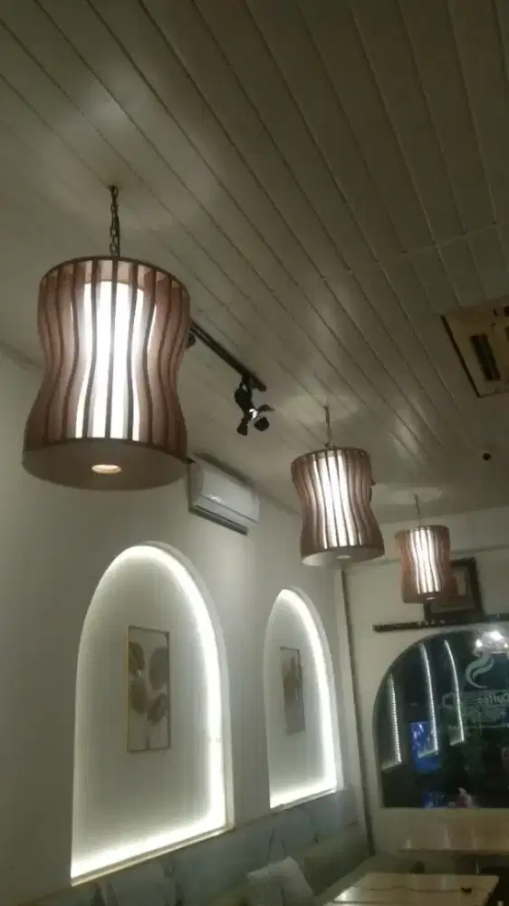Waiter untuk CAFE & RESTO di Harapan indah bekasi