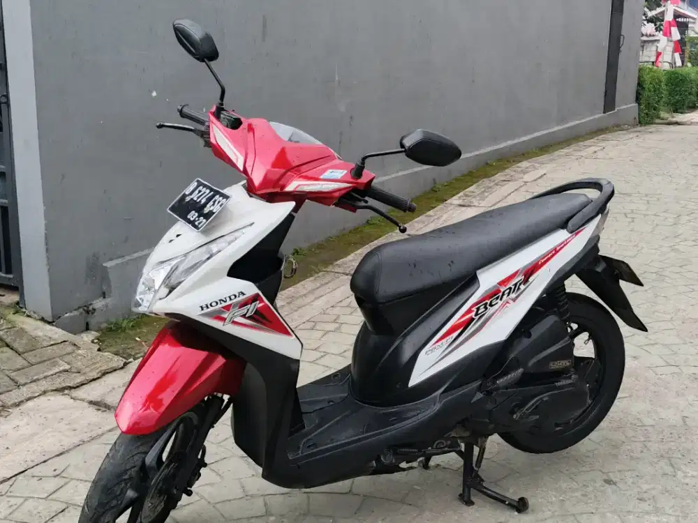 Honda beat FI esp 2015 stater halus mulus terawat