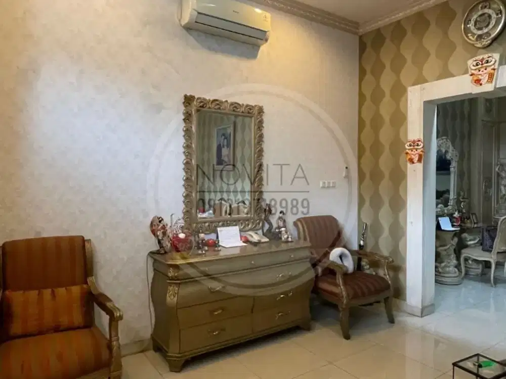 Dijual Rumah di Cluster Rome PIK 2.5 Lantai - Furnished