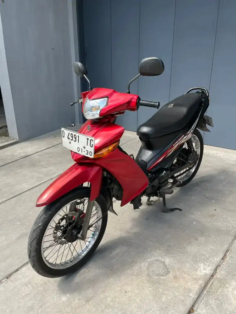 Yamaha Vega ZR 2009 mulus antik