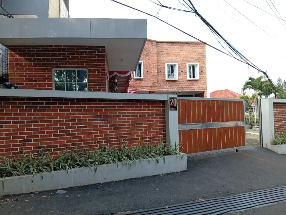 Jual Rumah Cocok untuk usaha lokasi strategis