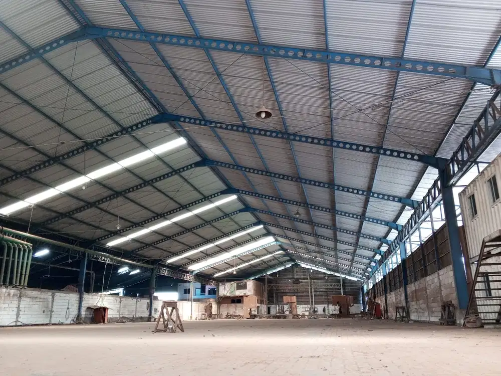 DISEWAKAN GUDANG NOL JALAN SEMEMI