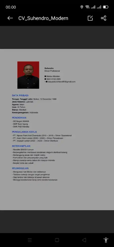 Driver profesional siap bekerja