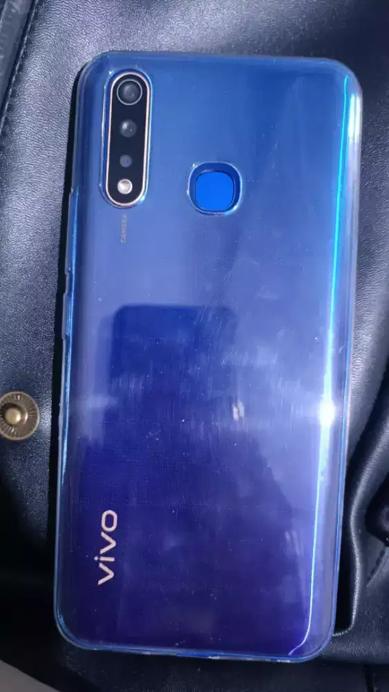 Jual hp vivo y19 8/256