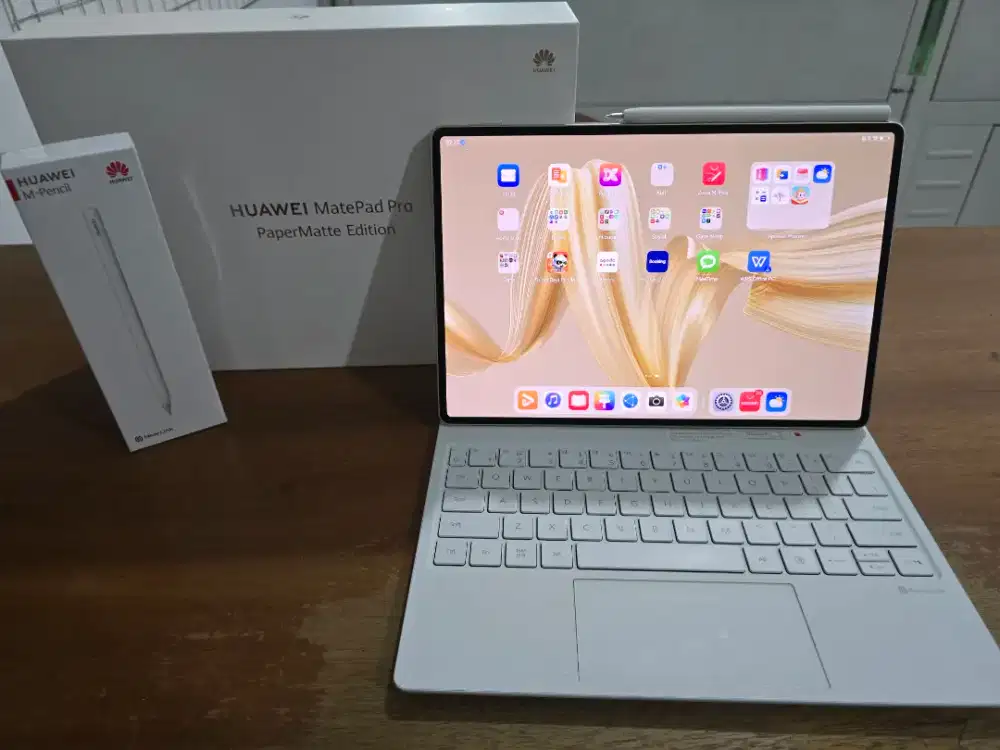 HUAWEI Matepad Pro PaperMatte 12.2 inch fulset keyboard,pensil, mouse