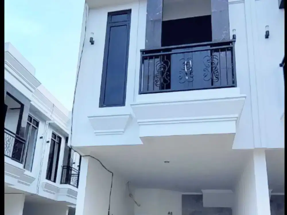 rumah cempaka warna lokasi bagus dekat salemba,pulomas